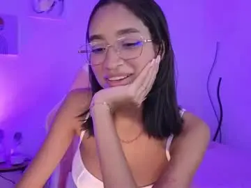 Chaturbate Adult Video Chat of mia_luxury07