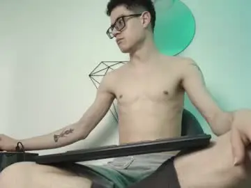 Chaturbate Sex Chat of wolfan_sky