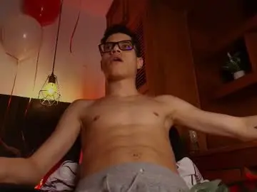 Chaturbate Live Sex of wolfan_sky