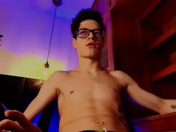 Chaturbate Free Live Porn of wolfan_sky