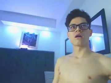 Chaturbate Live Sex of wolfan_sky