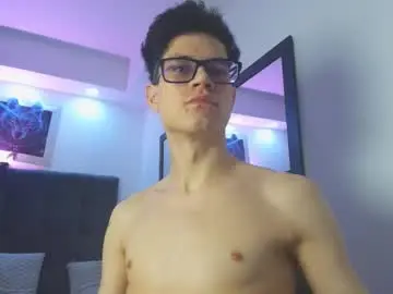 Chaturbate Live Porn of wolfan_sky
