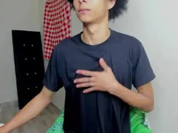 Chaturbate Best live sex cam show of cardrey05