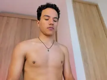 Chaturbate Best live sex cam show of george_cams1