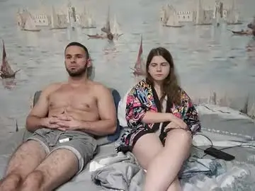 Chaturbate Live Sex Cam of alex_sarah_sex