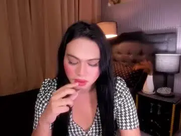 Chaturbate Live Sex of asianhugecockjulia1