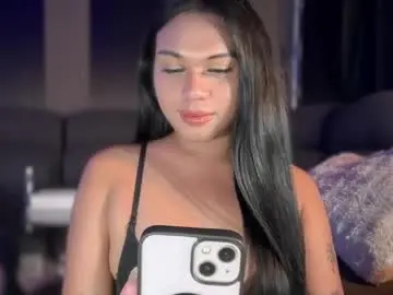 Chaturbate Live Sex of asianhugecockjulia1