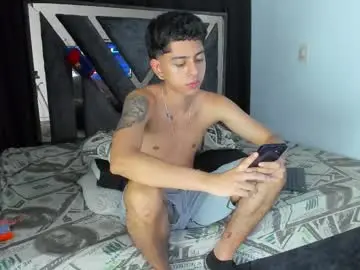 Chaturbate Adult Video Chat of gomez_c_