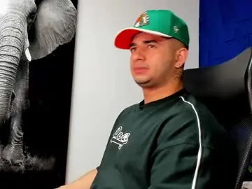 Chaturbate Sex Cam of king_falconer