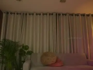 Chaturbate Live Sex Cam of lilithhfosterr