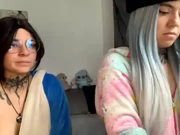 Chaturbate Live Porn of noah_martini