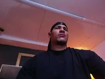 Chaturbate Free Porn Cam of adam_fit19cm