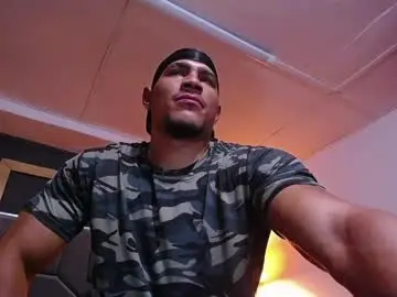 Chaturbate Live Sex Cam of adam_fit19cm