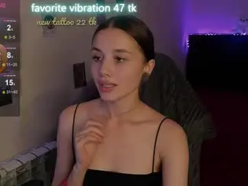 Chaturbate Free Live Porn of milyamess