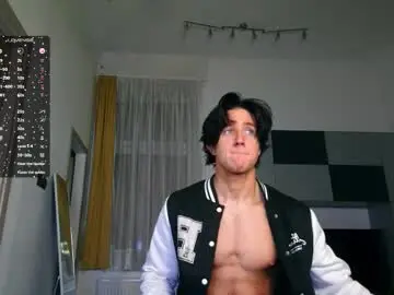 Chaturbate Free Porn Cam of christianlevine_