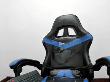 Chaturbate Watch Live Sex Cams of nextboywell1