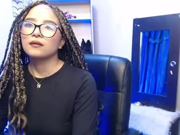 Chaturbate Live Sex Cam of niki___