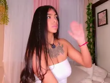 Chaturbate Nude Webcam of zafiiro_bluee2