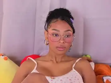 Chaturbate Watch Live Sex Cams of heily_fox