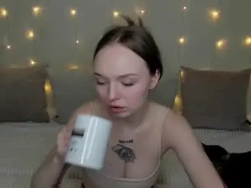 Chaturbate Live Porn of shy_suchka
