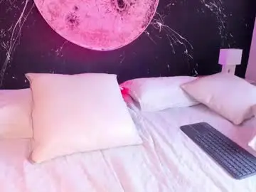 Chaturbate Sex Chat of alahiaa1_