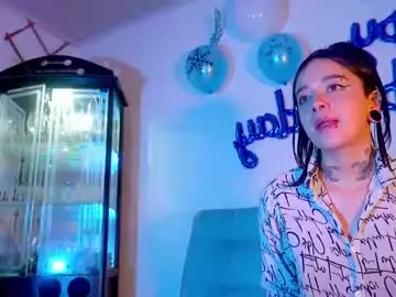 Chaturbate Live Sex of ariana_whitee