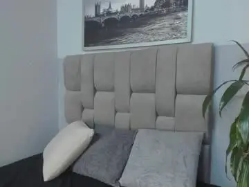 Chaturbate Live Sex of briela_baddie