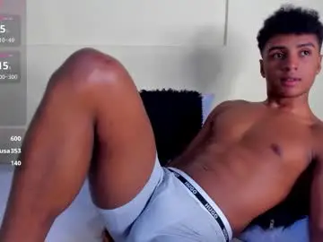 Chaturbate Watch Live Sex Cams of magnusking_