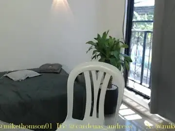 Chaturbate Sex Chat of mikethomson01