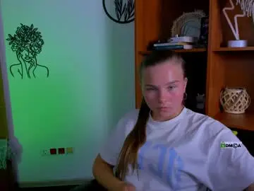 Chaturbate Nude Webcam of jinny_meow