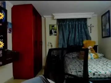 Chaturbate Live Porn of missvalery1