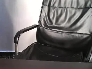 Chaturbate Sex Cam of pinky_pussy68635