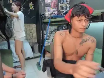 Chaturbate Live Porn of university111