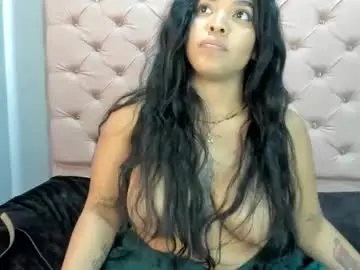 Chaturbate Best live sex cam show of aliceejones69