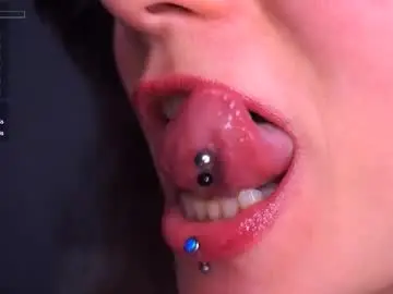 Chaturbate Watch Live Sex Cams of hollymonica