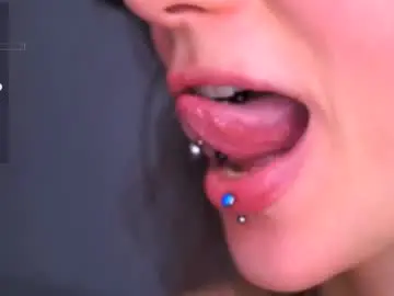 Chaturbate Nude Webcam of hollymonica