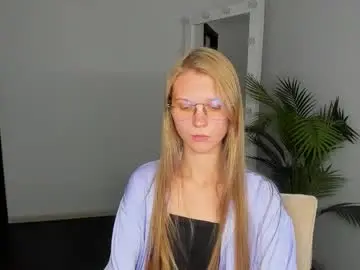 Chaturbate Adult Webcam of phoebepaw