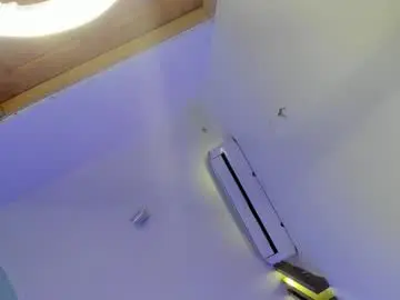 Chaturbate Nude Webcam of tinaajones_