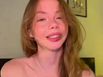 Chaturbate Adult Video Chat of elli_harmon