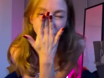 Chaturbate Best live sex cam show of elli_harmon