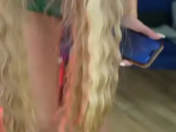 Chaturbate Live Porn of lunacharm_