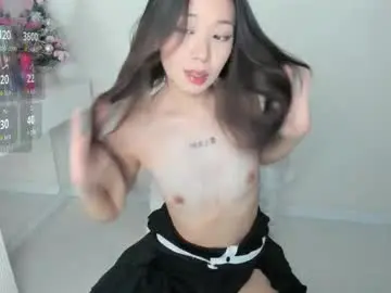 Chaturbate Best live sex cam show of sophia_squirtits