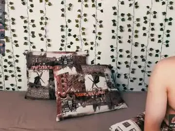 Chaturbate Live Sex Cam of indecenttcouple