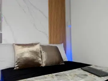 Chaturbate Sex Cam of julia_martinezz_