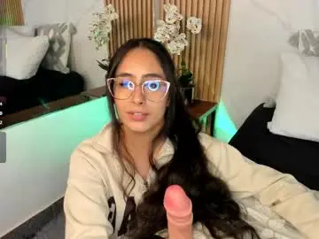 Chaturbate Watch Live Sex Cams of julia_martinezz_