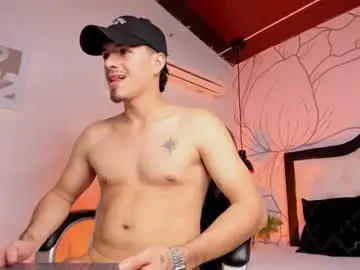 Chaturbate Best live sex cam show of justin_spencer