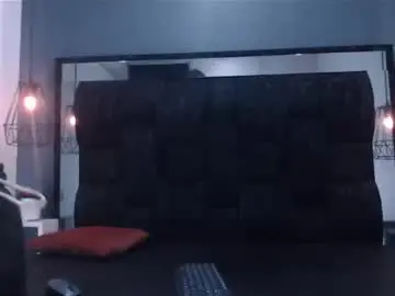 Chaturbate Live Sex Cam of luck_hard