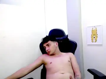 Chaturbate Sex Cam of mathiass_twinkk_