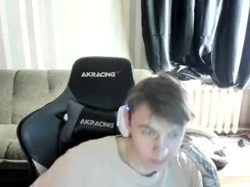 Chaturbate Adult Webcam of aron_neall