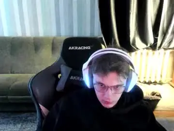 Chaturbate Best live sex cam show of aron_neall